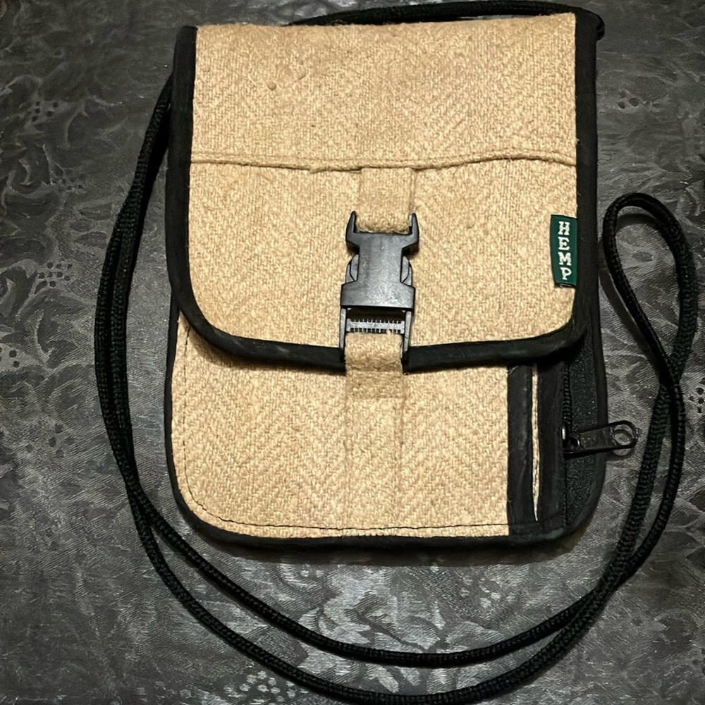 FREE Hemp crossbody Bag Texture and black Clasp with bundle buy 3+ items